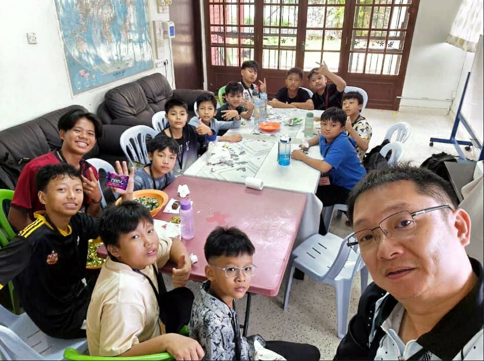 孩子除了獲得功課上的輔導，最重要是藉此認識神。