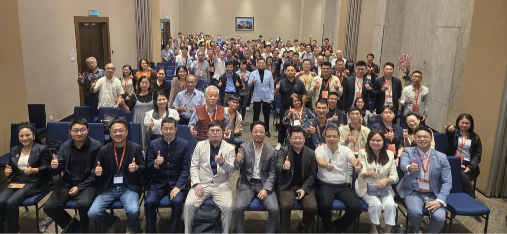 **身為沙巴華福義務總幹事的陳再寬牧師參與籌辦AI研討會，協助更多牧者掌握科技、回應時代挑戰。**