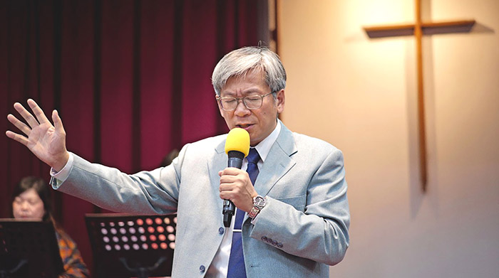 浸信會恩惠堂主任牧師陳宏龍。（受訪者提供）