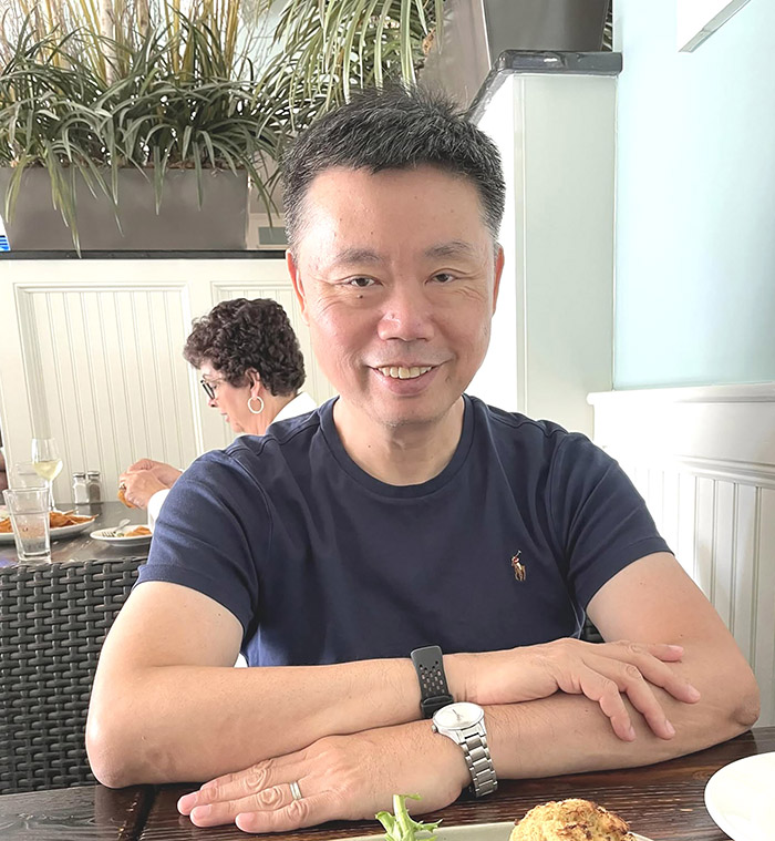 台北信友堂主任牧師鍾興政