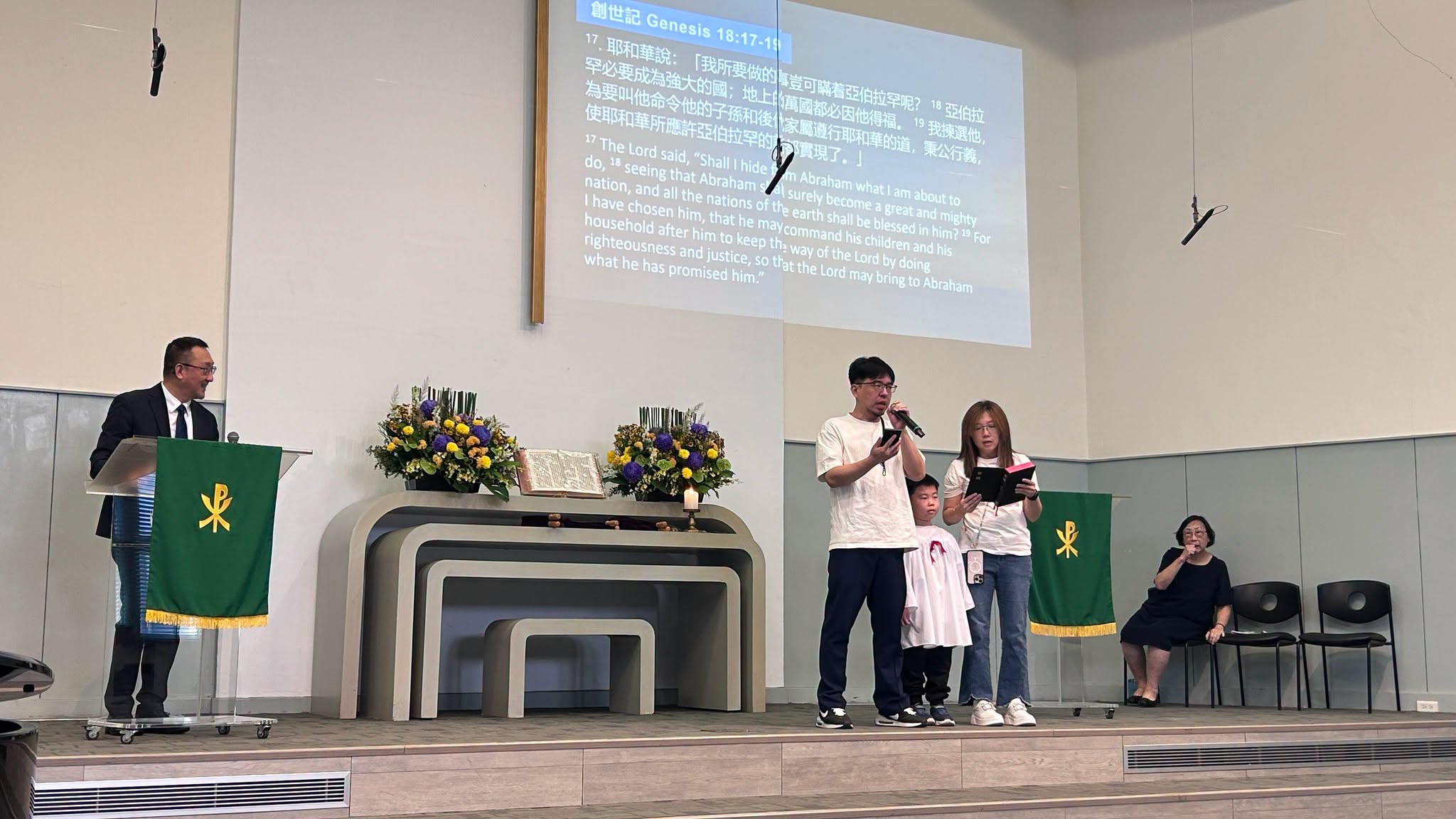 親子讀經。（圖/讀經會台灣總會提供）
